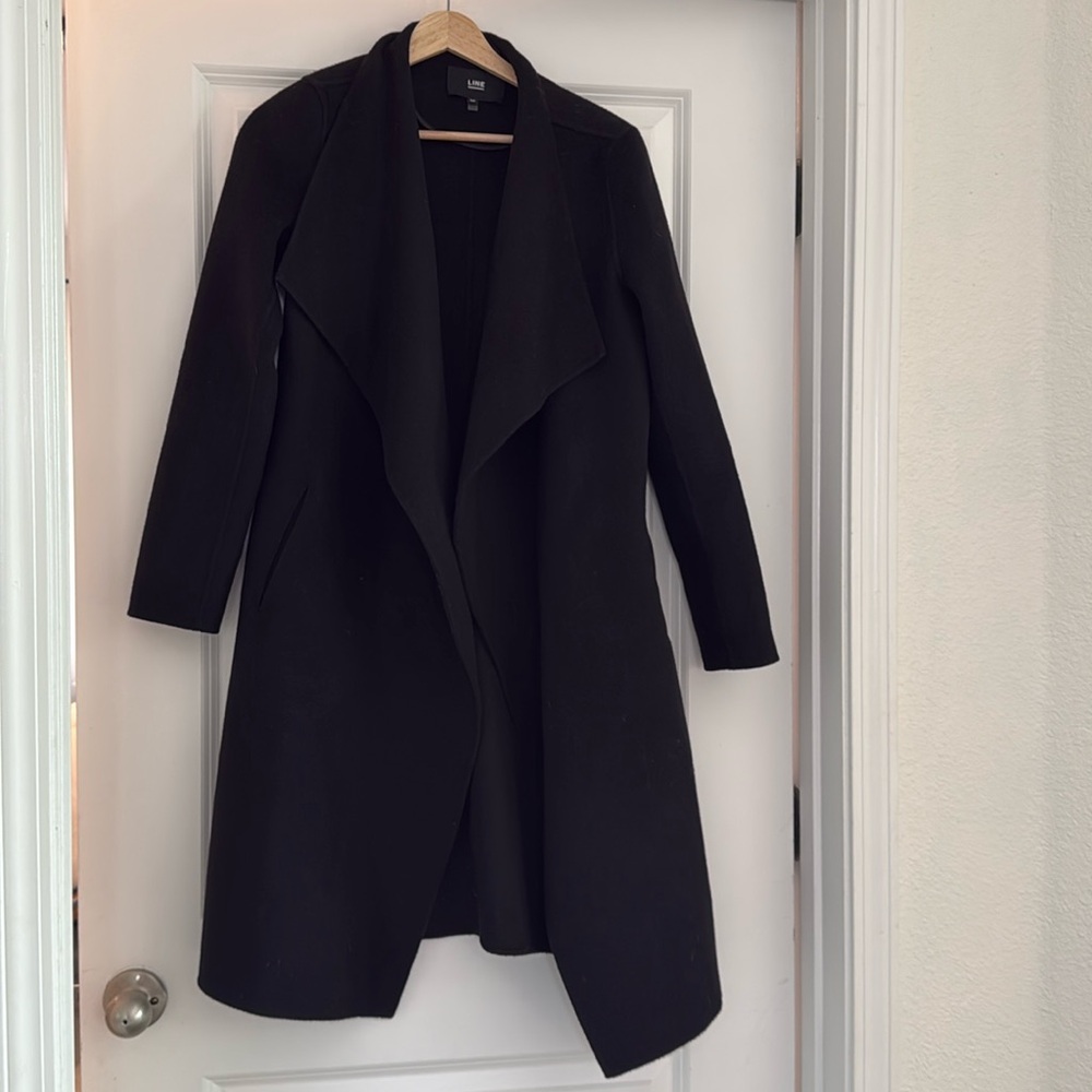 Line Coat 100% wool